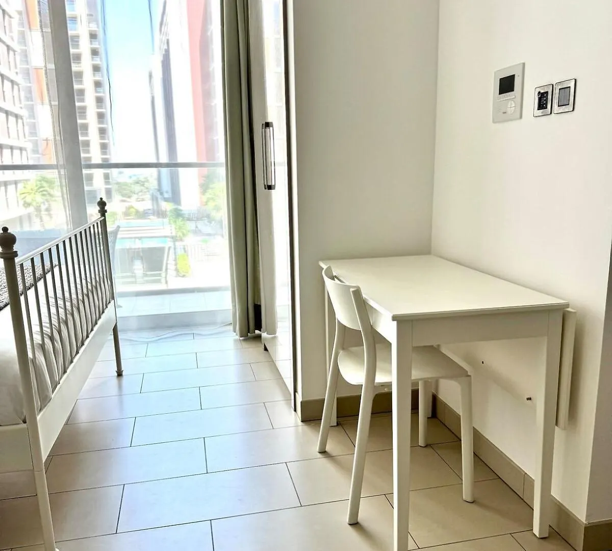 Apartment Modern And Spacious Studio Near Burj Khalifa Dubai